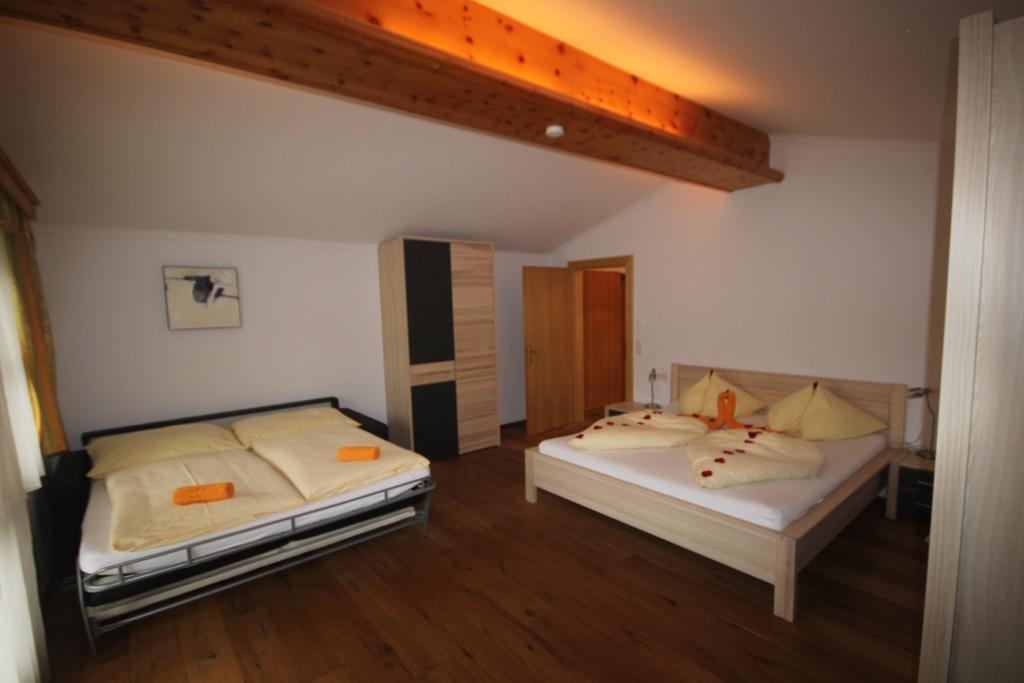Alpenappartement Kaprun Exterior foto